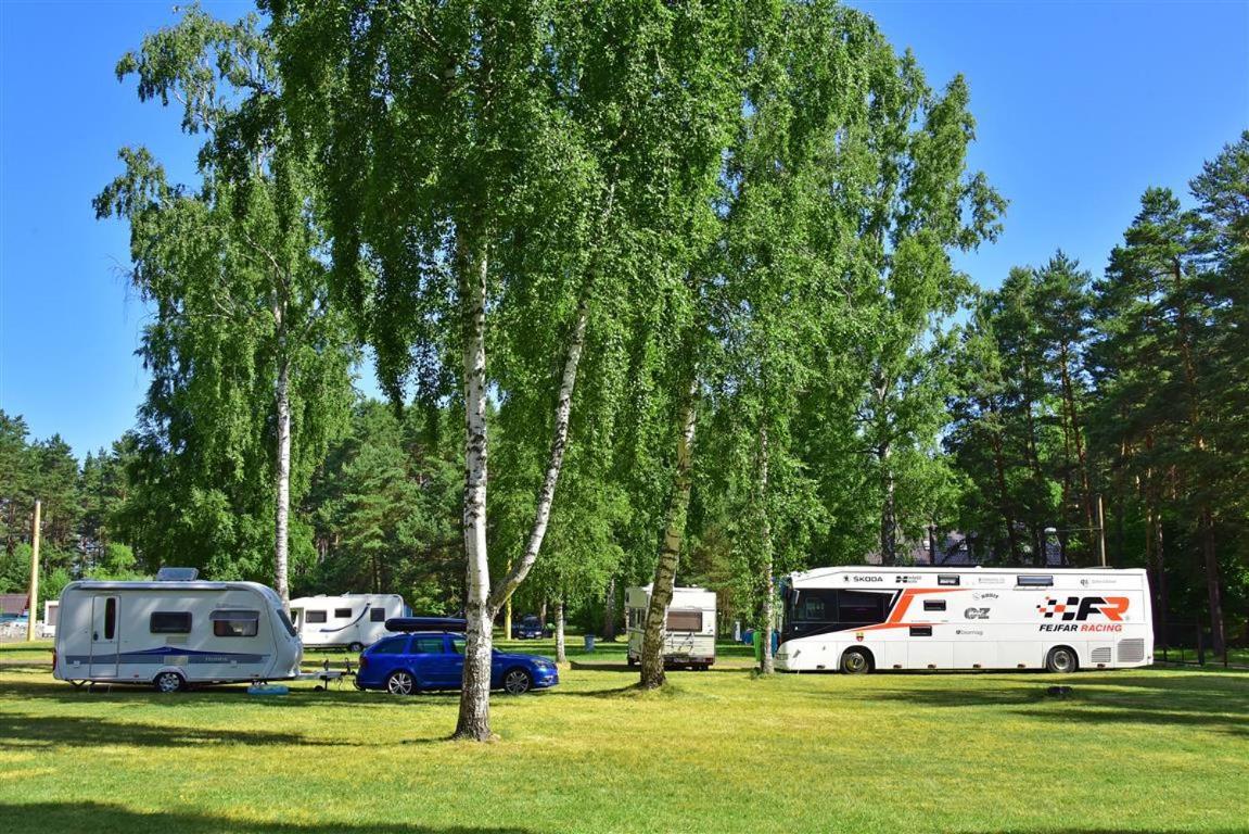 Camping Vaivari Jurmala Hotel Ngoại thất bức ảnh